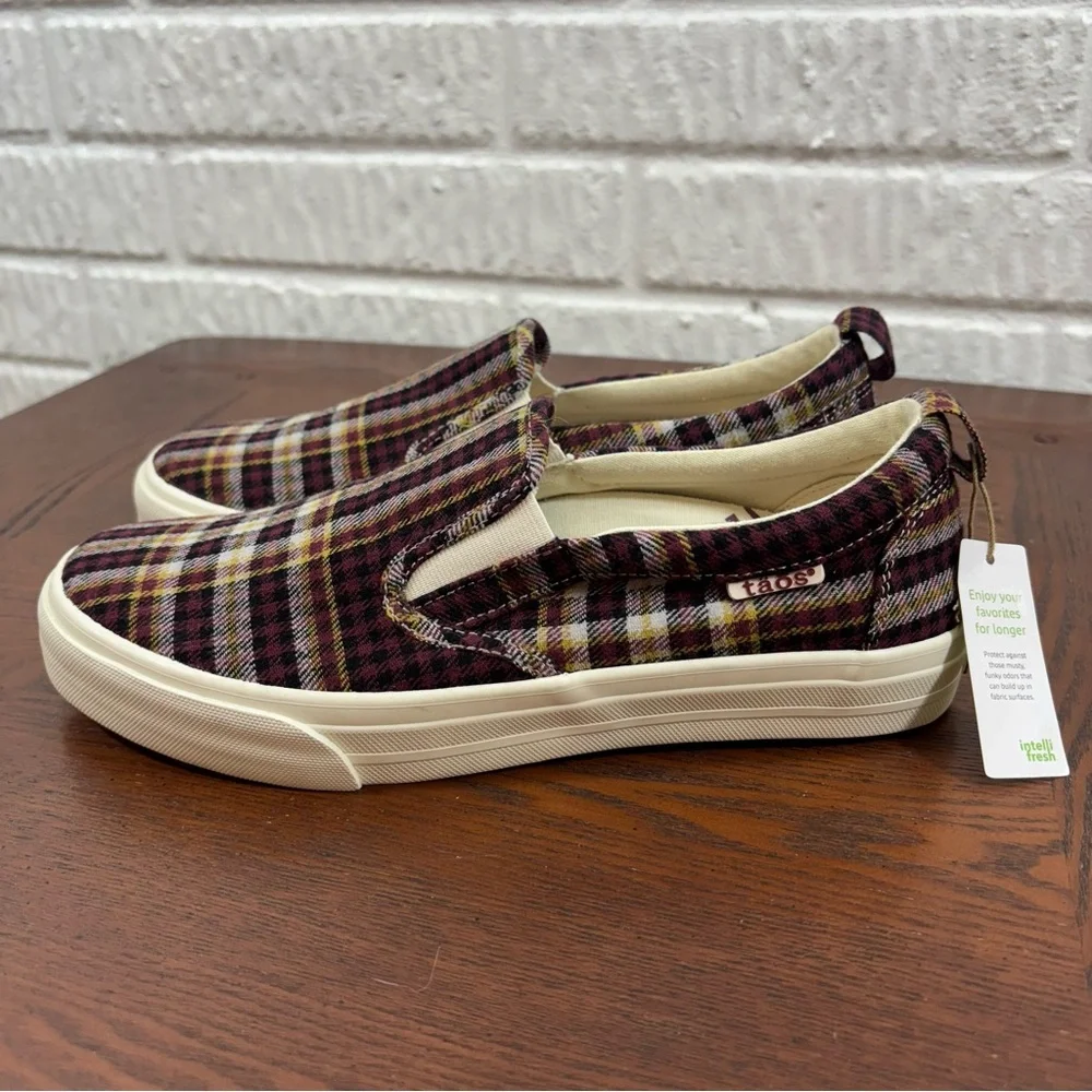 New Womens Taos Rubber Soul Plaid Canvas Casual Slip On Sneakers Shoes Size 8 - Picture 1 of 9